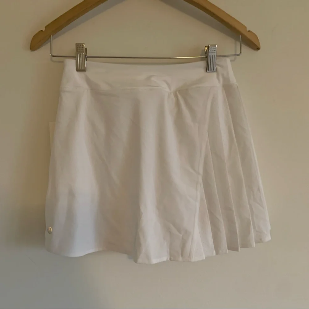 NWT Lululemon Asymmetrical Pleated Tennis Skirt, White, 2